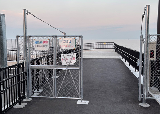 安全管理された釣り桟橋