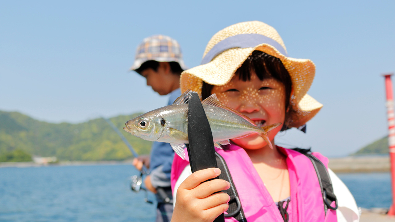 南港魚つり園の釣り風景